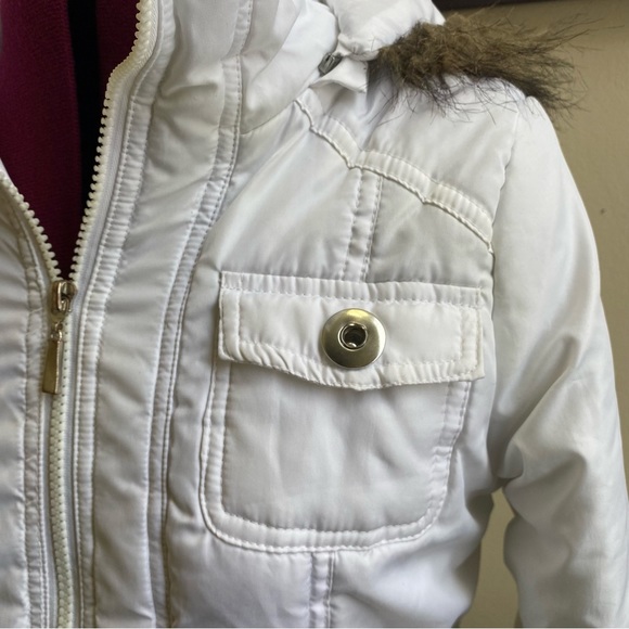 Dollhouse White Faux Fur Hood Belted Puffer Coat. Small. - Picture 7 of 13